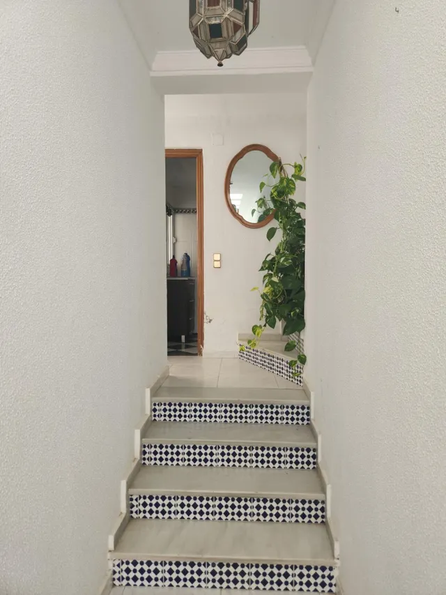 CASA SOLA EN UN LUGAR EMBLEMÁTICO — 33