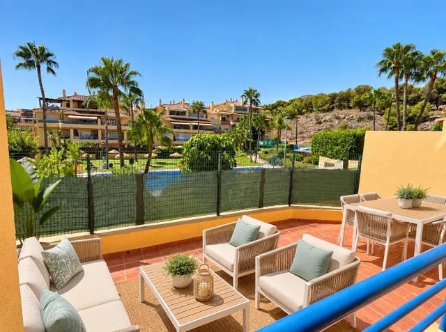 Estupendo piso 4 dormitorios planta baja con grandes terrazas en pinillo (Torremolinos) — 10