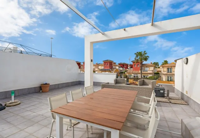 BUNGALOW DE 2 DORMITORIOS 2 BAÑOS EN ORIHUELA COSTA ( ALICAN - foto 2