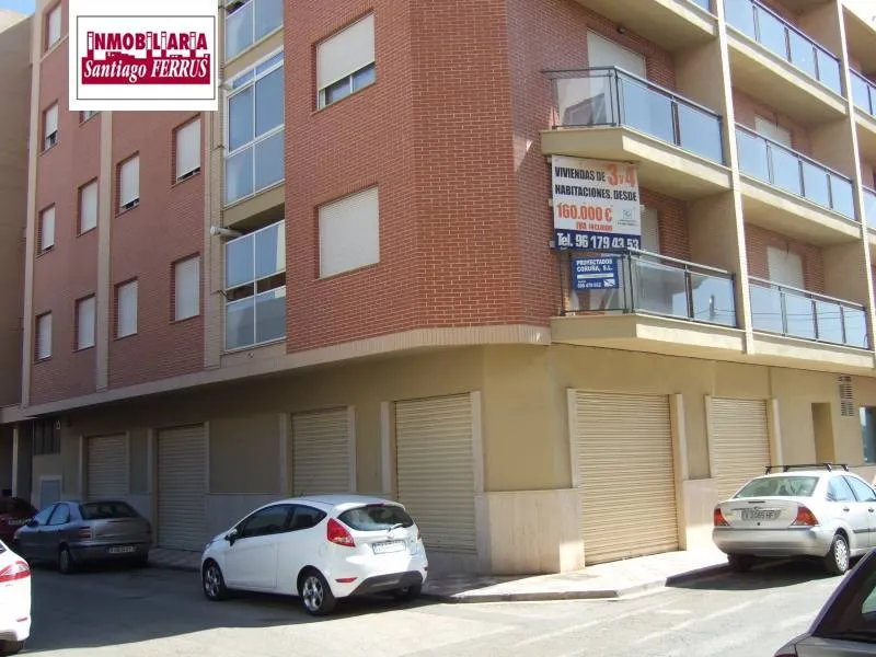 ALQUILER DE LOCAL COMERCIAL EN ALMUSSAFES.