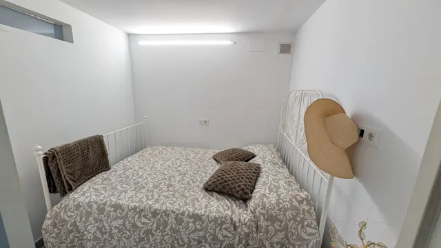 Loft en venta en Calle de la Creu Roja, 1 con 3 dormitorios. — 19