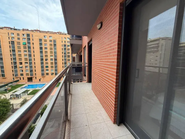 EXCLUSIVA VIVIENDA DE 135 m2 CON 3 habitaciones, GARAJE INCLUIDO Y ZONAS AJARDINADAS EN PENYA-ROJA – AVENIDA DE FRANCIA — 20
