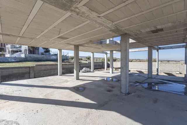 Parcela exclusiva con estructura de Chalet independiente y piscina en Urb. El Montecillo, Las Gabias — 19