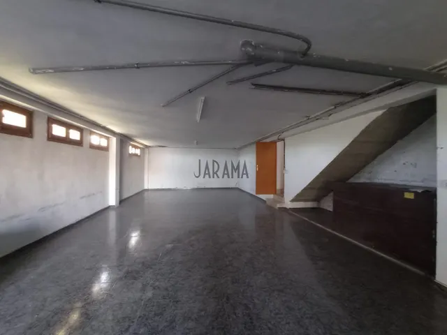 Chalet en Corella con jardín — 13