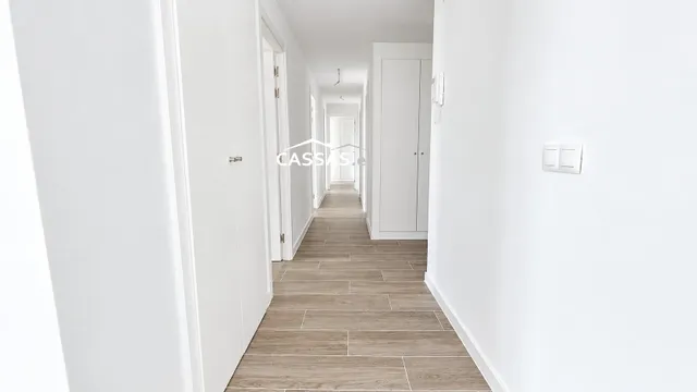 ALOVERA - Obra nueva. Ático con terraza de 10 m2, 3 habitaciones, 3 baños, 2 plazas de garaje, Trastero y piscina. — 12