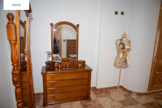 Impresionante Casa en San Pablo, Albacete - Espacio y Comodidad — 49