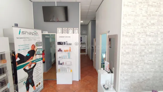 EN EXCLUSIVA LOCAL EN VENTA EN AVENIDA MOLIERE, MALAGA - foto 4