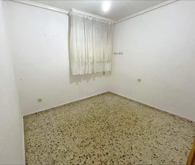 Imagina tu hogar, nosotros ponemos los metros y el garaje — 12