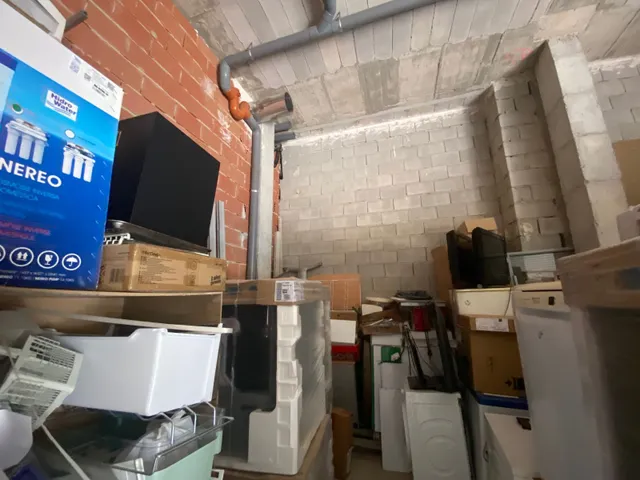 Local comercial 1 habitación 84m² en venta - Pueblo 5 — 7