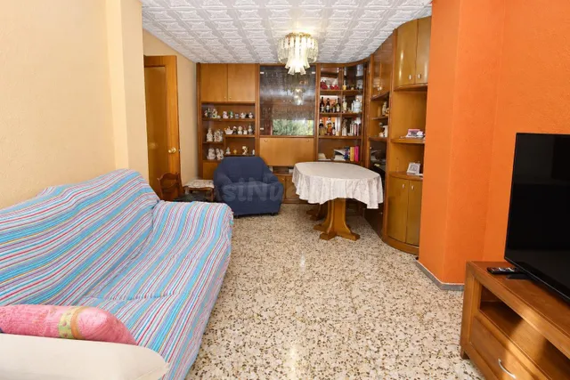 Se vende piso en una de las mejores zonas. — 2