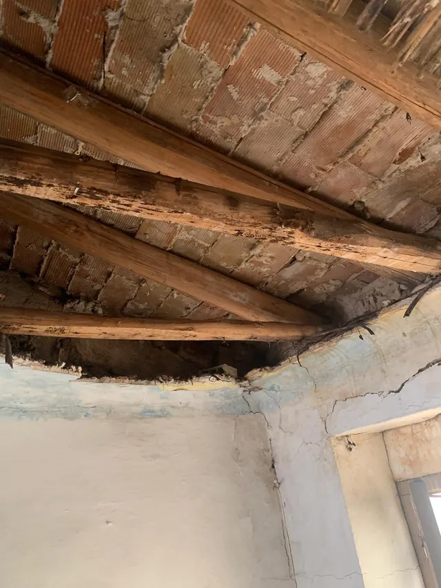 Casa Solar en Cuesta Archidona - Oportunidad Única por €27,500 — 9