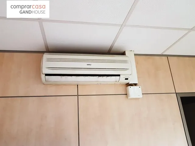 Fantástico Local en Esplugues de Llobregat — 7
