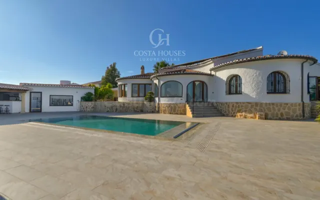 VILLA MARELLE · VILLA MEDITERRANEA EN PRIMERA LINEA DE ACANT - foto 4