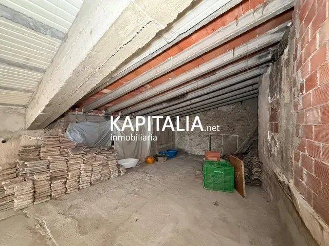 Casa de pueblo con jardin privado en Benialfaqui — 27