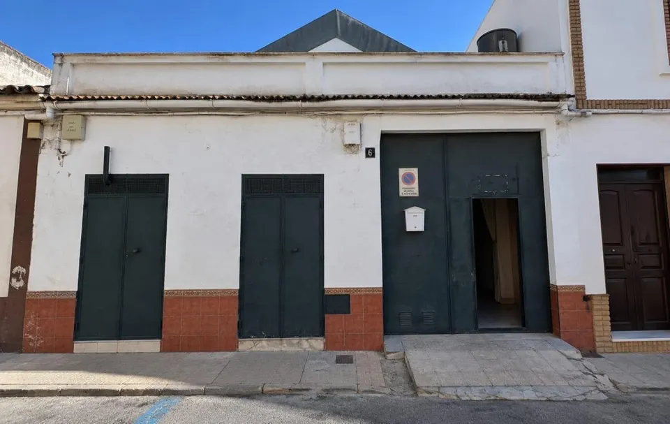 GRAN LOCAL EN VENTA CON POTENCIAL COMERCIAL Y RESIDENCIAL EN EL CENTRO DE PILAS