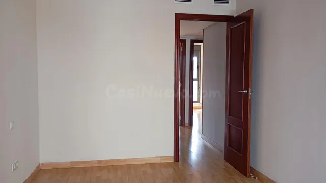 PROXIMO A PASEO ECHEGARAY CON GARAJE Y TRASTERO. - foto 4