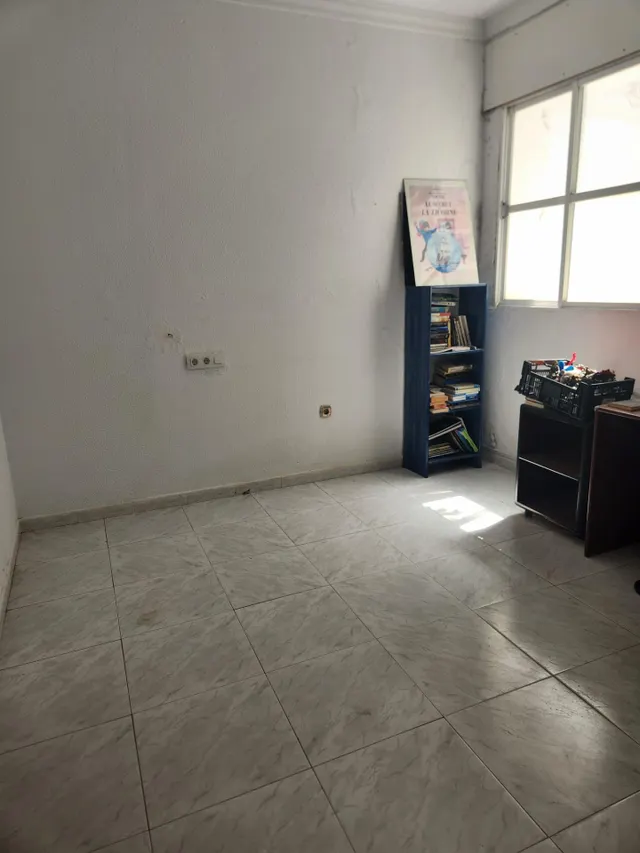 CASA SOLA EN UN LUGAR EMBLEMÁTICO — 44