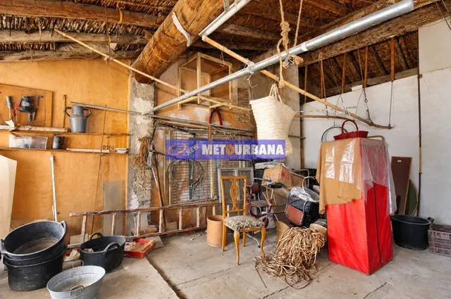 CASA DE PUEBLO CON BODEGA Y CAMBRA EN EL CORAZON DE UTIEL PO - foto 3