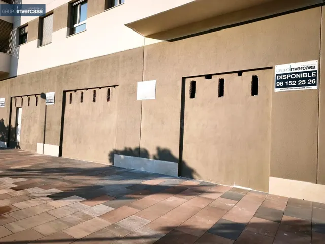 Espectacular local de obra nueva de 165 m2 en parque Moli D´ - foto 4