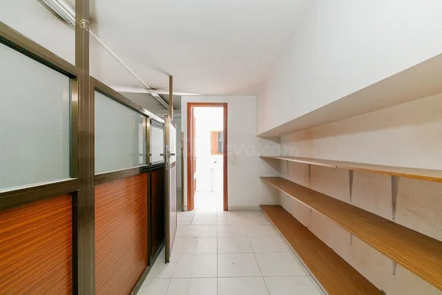 ¡Oportunidad única! Local comercial en venta en Vigo - foto 3