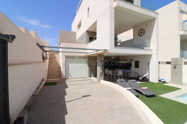 Chalet 4 habitaciones 319m² en venta - Residencial benimar — 39
