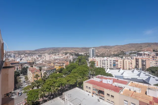 Espectacular Ático en el Corazón de Almería — 39