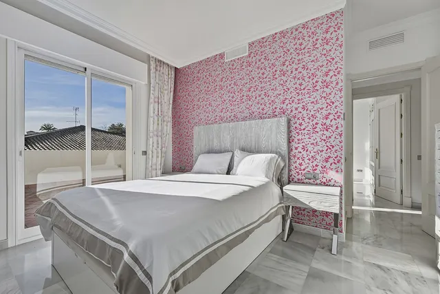 Chalet 5 habitaciones 307m² en venta - Marbella — 11