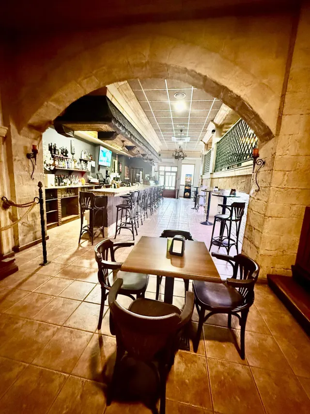 Bar- cafeteria en funcionamiento-Monforte del Cid — 3
