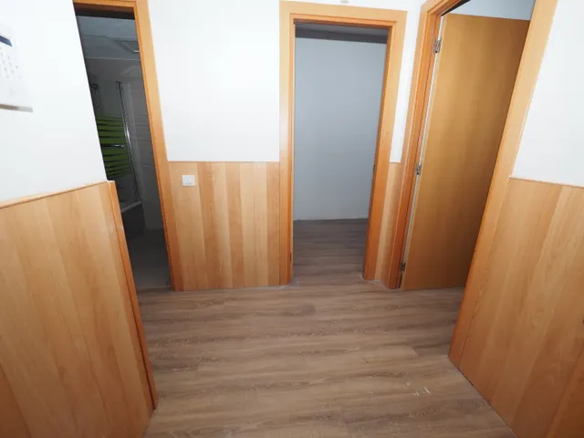 SE VENDE PISO SEMI-NUEVO EN SABADELL, ZONA LA CREU DE BARBERA — 12