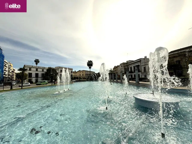MAGNIFICA OFICINA  EN EL CENTRO DE JEREZ — 32