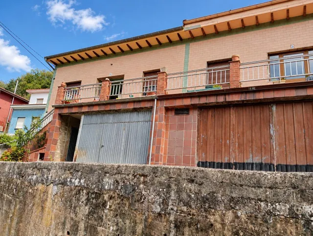 Casa en Carbayín: cuatro dormitorios, dos garajes y terreno para disfrutar de la vida de pueblo — 37