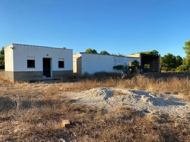 Fantástica finca a 1,5 km del mar en l'Ampolla — 4