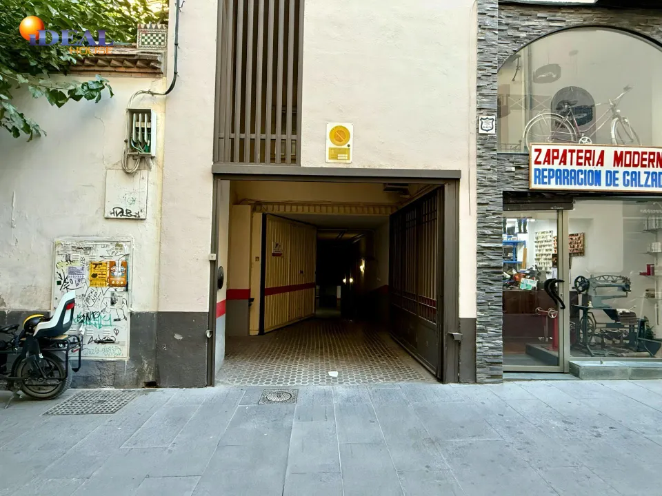 GARAJE EN CALLE PUENTEZUELAS
