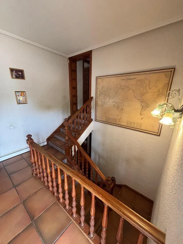 Chalet exclusivo con piscina cubierta de cristal y más de 300 m2 en urbanización Los Teatinos — 20
