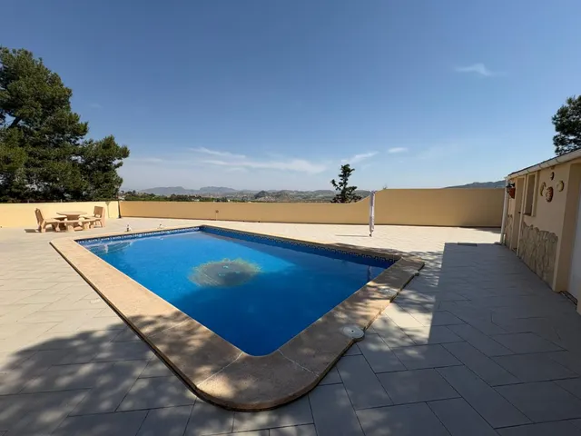 Villa 4 habitaciones 180m² en venta - Cañadas de San Pedro — 28