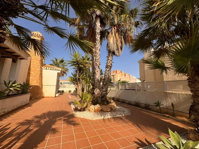 Villa 5 habitaciones 637m² en venta - Playa del Galán - foto 4