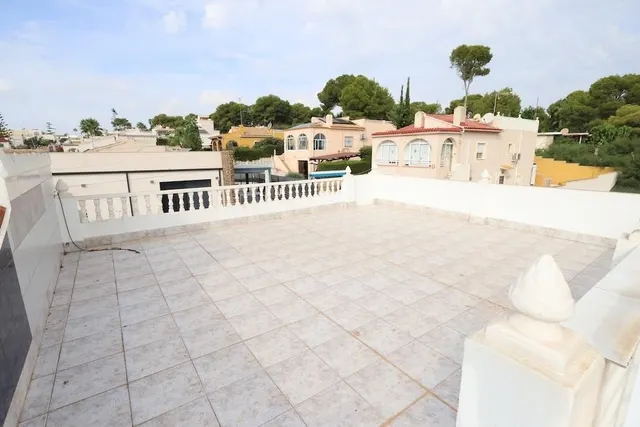 Villa 5 habitaciones 235m² en venta - Los Balcones - Los Altos del Edén — 27