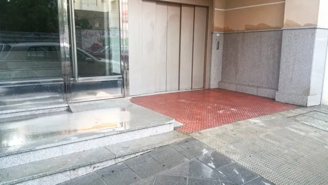 ¡Oportunidad de Inversión en el Corazón de Granada! — 29