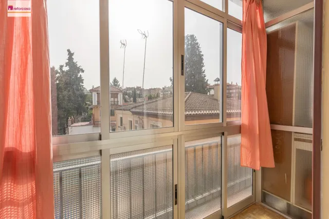 Piso 3 habitaciones en Calle Santa Margarita, junto Cmno. Bajo de Huétor — 10