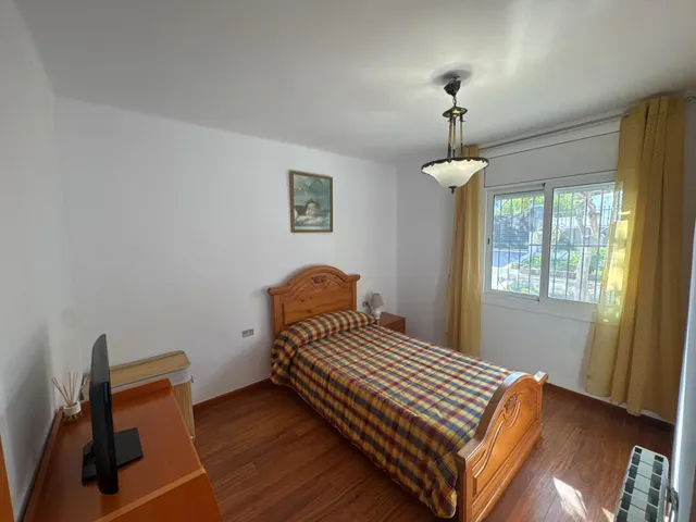 Casa con vistas, amplio espacio exterior y múltiples posibilidades en Mas Milà, Olivella — 22