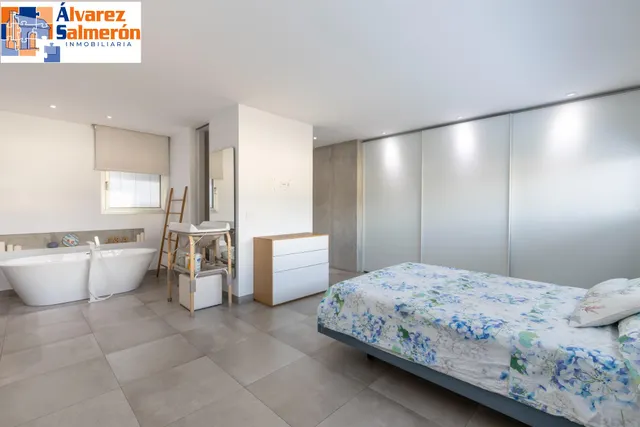 Exclusiva vivienda en zona Fórum — 25