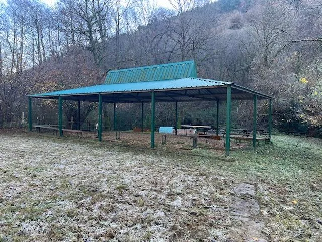 ALBERGUE — 45