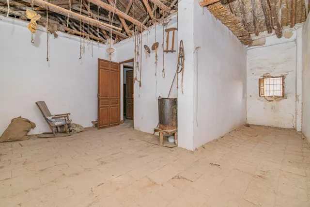 Casa con Encanto Histórico en el Centro de Otura — 30