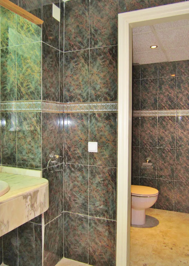 Oportunidad invesores!!! Gran local comercial de 300 metros en la Av. de Denia. — 14