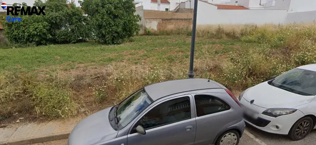 Gran oportunidad de amplio Terreno Urbano en Fuente del Maes - foto 2