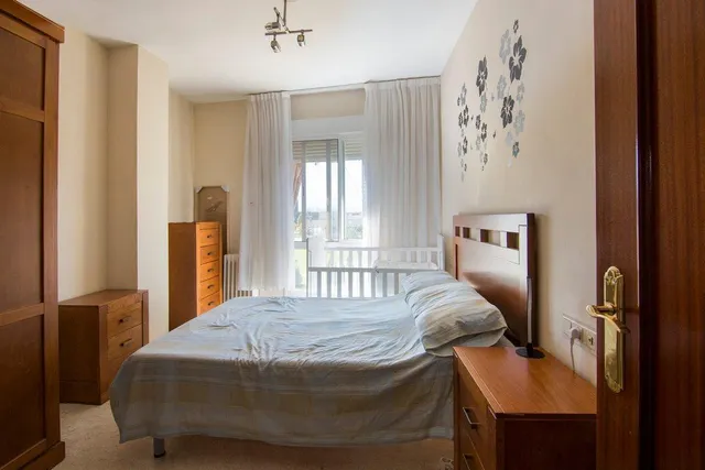 Magnifica vivienda con garaje en vergeles, junto a palacio de deportes — 7