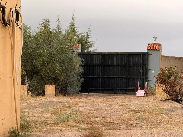 PARCELA EN VENTA – BADAJOZ — 10