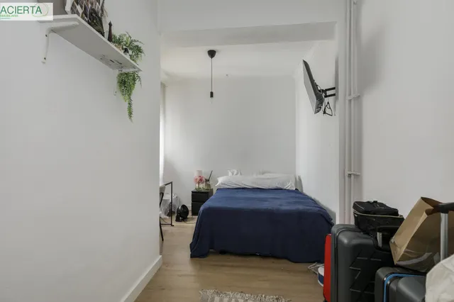 ✨ EXCLUSIVO PISO DE 253 m2 EN GRANADA CENTRO – 2.800 €/MES DE RENTABILIDAD — 19