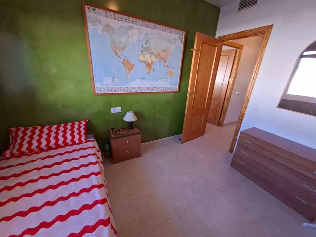 Apartamento en venta en Els Muntells con terraza, parking y piscina comunitaria — 12