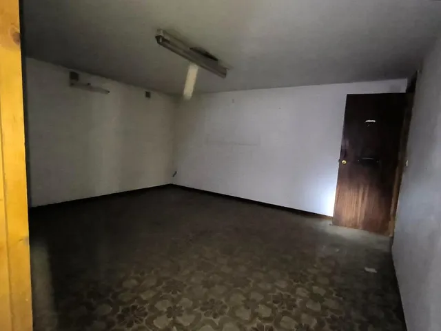 Se vende local en Nava, Asturias — 10